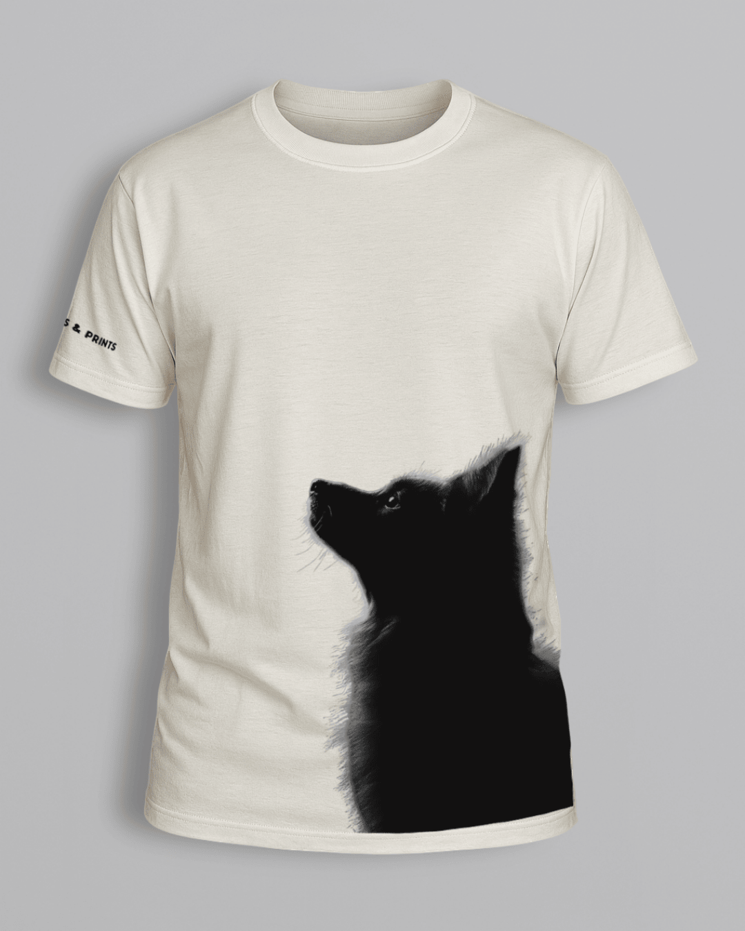 Camiseta hombre corte slim fit color blanco con estampado “perro lobo en contraluz” de Paws & Prints
